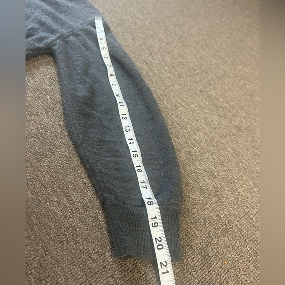 Casablanca Premium Sweater Men’s Size 44 Pure Wool Extra fine Grey V-Neck - Picture 7 of 8